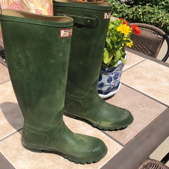 Hunter Shoes Hunter Olive Green Tall Rain Boots 8 Poshmark